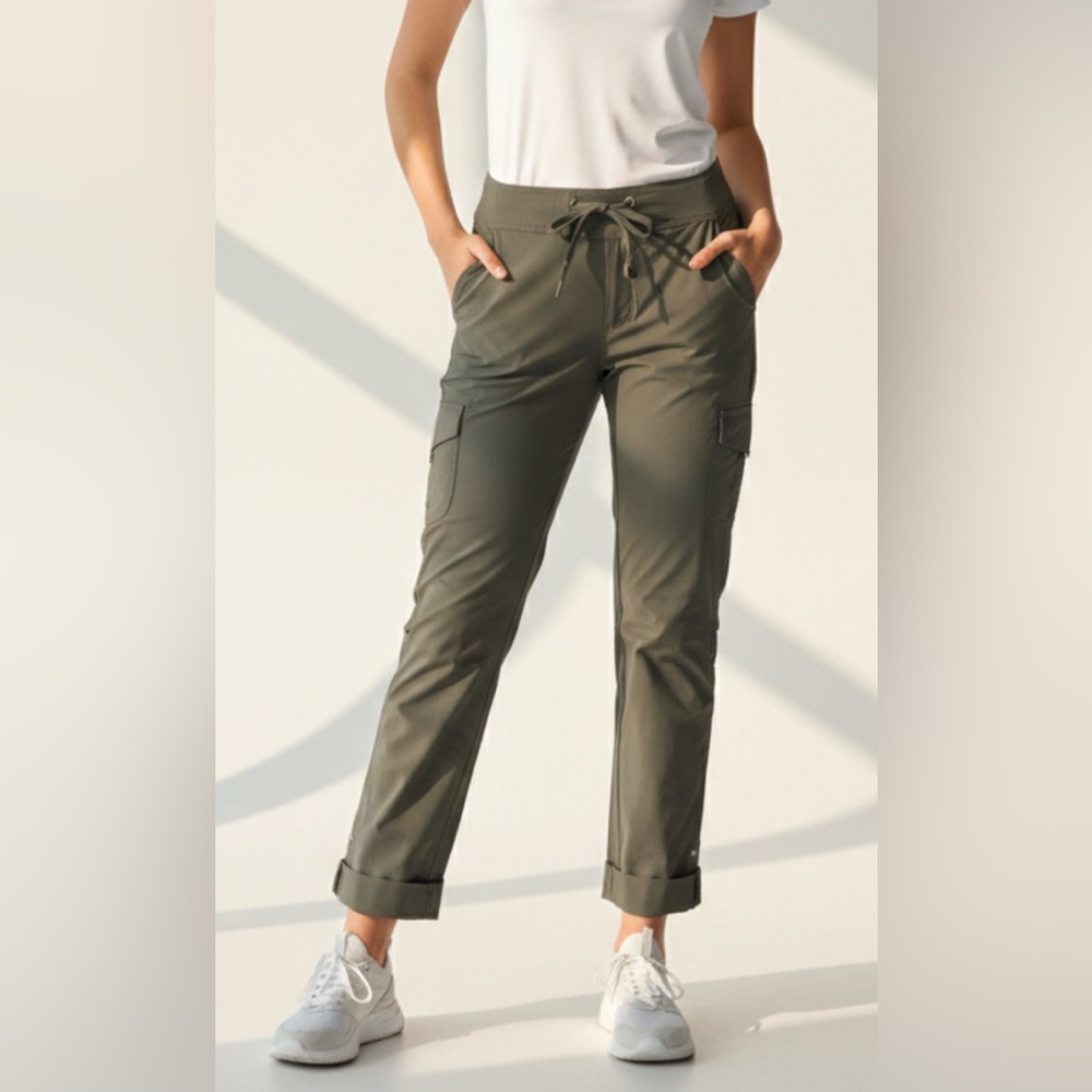 Colombia Women Green Pants KÜHL Freeflex Roll-Up Pant, for hiking !